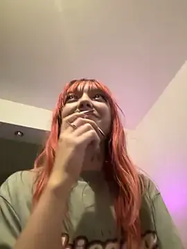 Girls: try live performances with matured performers, from dancing to quirks, in a variety of beautiful sex cams.