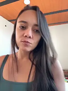 Valeriarioscoii from StripChat is Freechat