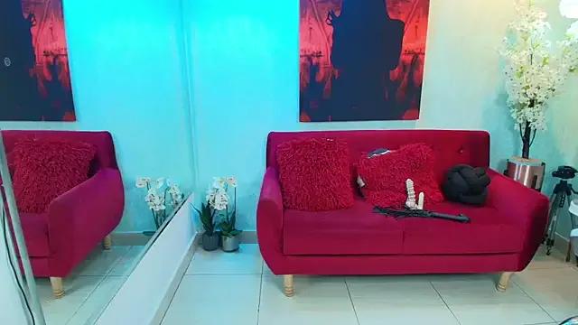 Valery_mansonn from StripChat is Freechat