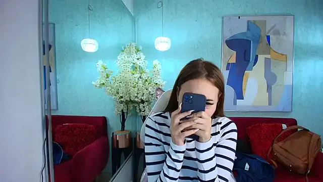 Girls: try live performances with matured performers, from dancing to quirks, in a variety of beautiful sex cams.