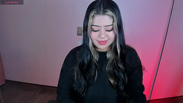 valeska__V from StripChat is Freechat