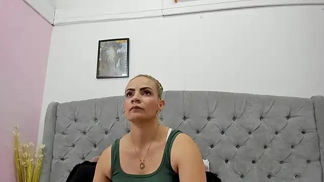 Girls: try live performances with matured performers, from dancing to quirks, in a variety of beautiful sex cams.