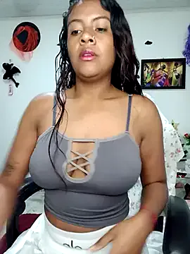 vannesitha25 from StripChat is Freechat