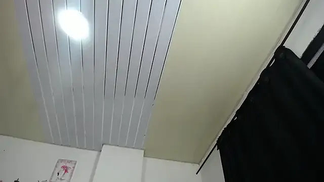 vauroraper from StripChat is Freechat