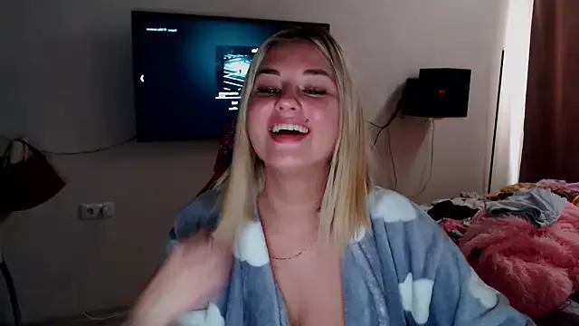 Girls: try live performances with matured performers, from dancing to quirks, in a variety of beautiful sex cams.