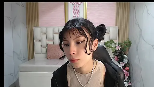 verana_s from StripChat is Freechat
