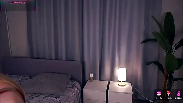 Girls: try live performances with matured performers, from dancing to quirks, in a variety of beautiful sex cams.