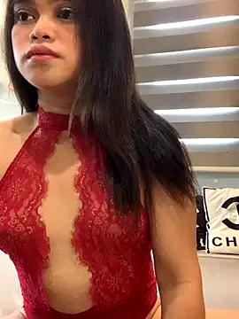 VictoriaL0ve from StripChat is Freechat
