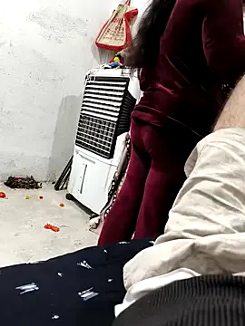 Village_aunty12 from StripChat is Freechat