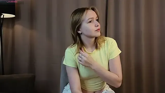 Girls: try live performances with matured performers, from dancing to quirks, in a variety of beautiful sex cams.