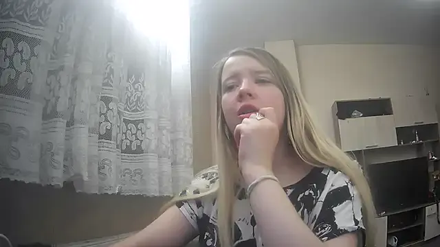 ViolaCandy from StripChat is Freechat