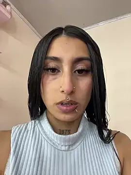 Violeet-Smith from StripChat is Freechat