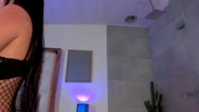 Violeta_dh from StripChat is Freechat