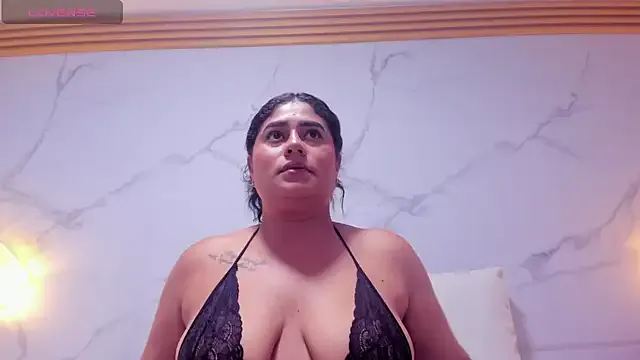 violeta_dovnik from StripChat is Freechat