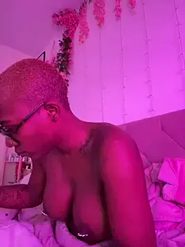 VixenCapri from StripChat