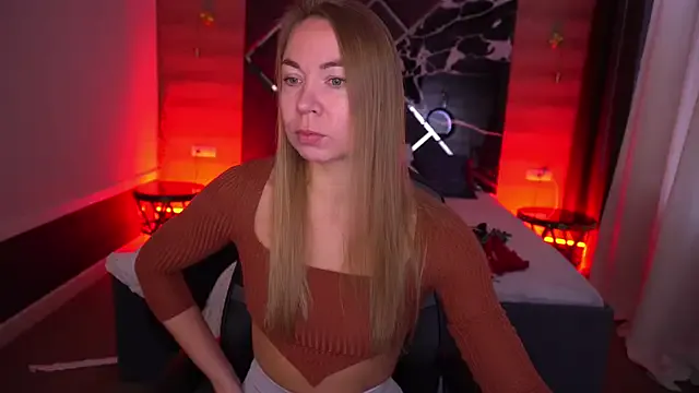 VixenMuse from StripChat is Freechat