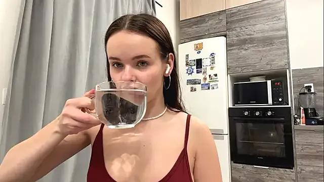 WalterGirlcute from StripChat is Freechat