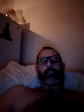 whatYwantMorrre from StripChat is Freechat