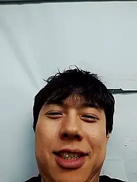 whitebriefboy from StripChat is Freechat