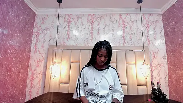 WILD_FIREE_ from StripChat is Freechat