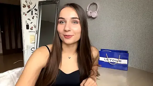 WilleneAhrendt from StripChat is Freechat