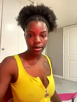 wishwashhy22 from StripChat is Freechat