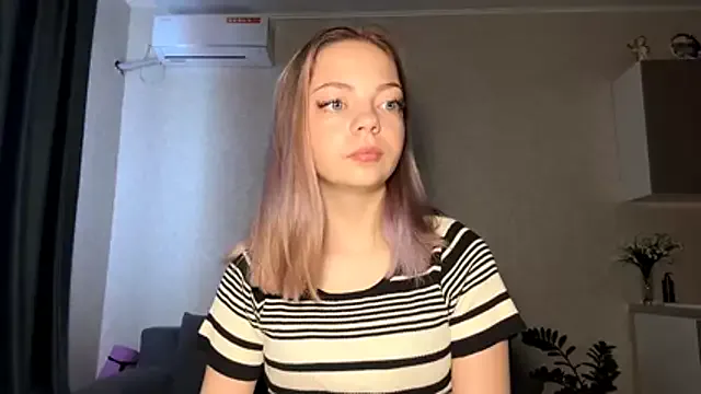 WrithenStub from StripChat is Freechat