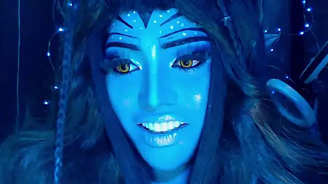 xBLUE_GODDESS from StripChat is Freechat