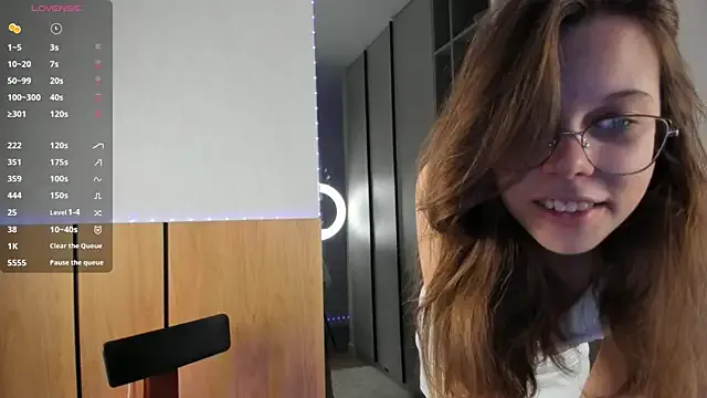 Xonalenei from StripChat