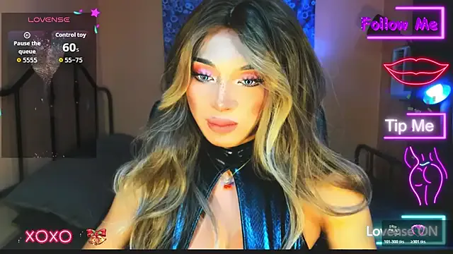 xUrGoddess_Bellax from StripChat is Freechat