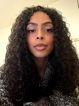 yasmingarcia from StripChat is Freechat