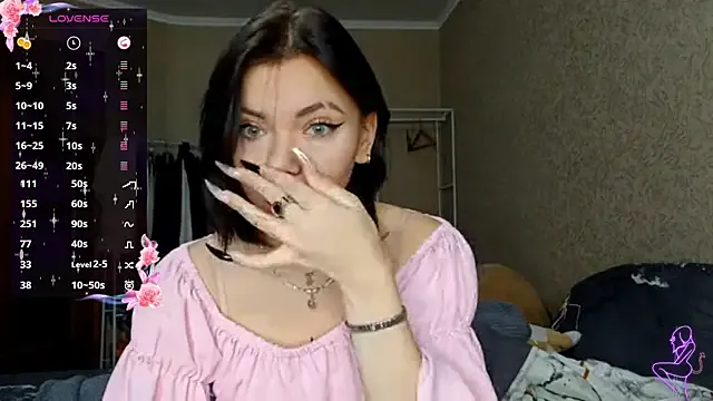 Girls: try live performances with matured performers, from dancing to quirks, in a variety of beautiful sex cams.