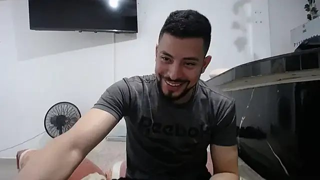 Yohacriss from StripChat