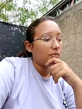 young_dairy01 from StripChat is Freechat