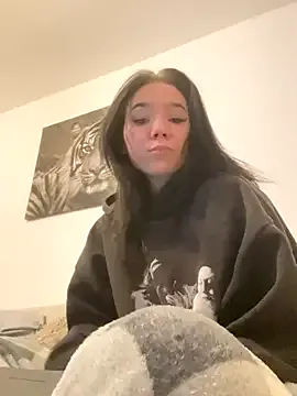 YoungZoexx from StripChat is Freechat