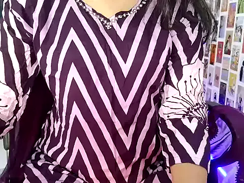 your_Tanu_02 from StripChat is Freechat