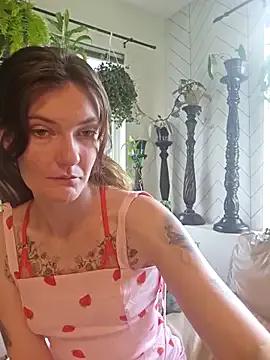 YourFavCanadianMILF from StripChat is Freechat