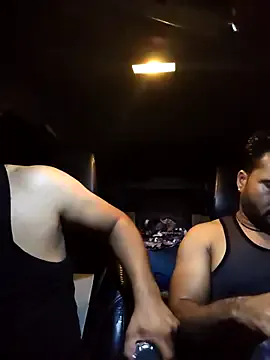 Yourhoney99 from StripChat is Freechat