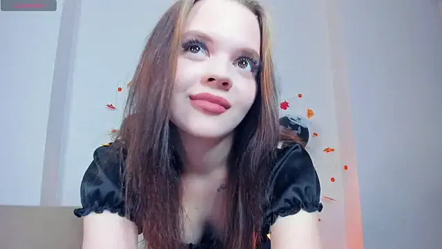 YourLovelyLily from StripChat is Freechat