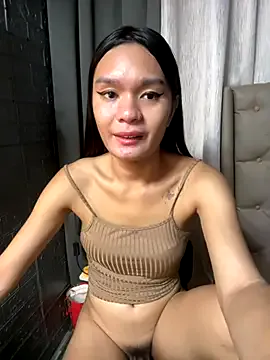 Yourlovingperlita69 from StripChat