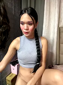 Girls: try live performances with matured performers, from dancing to quirks, in a variety of beautiful sex cams.