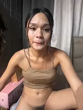 Yourlovingperlita69 from StripChat