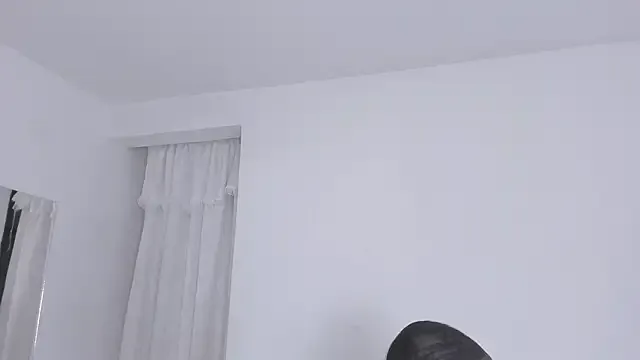 yourwife_anna from StripChat is Freechat