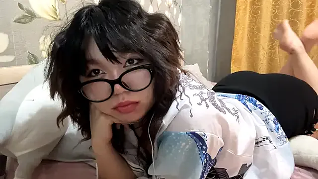 YunaMuse from StripChat is Freechat