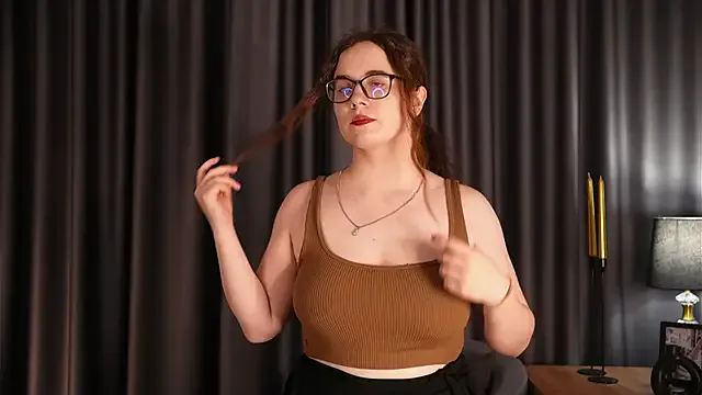 Girls: try live performances with matured performers, from dancing to quirks, in a variety of beautiful sex cams.