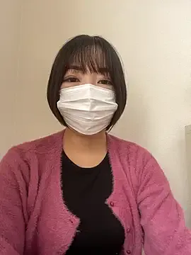 Yurika_oO from StripChat is Freechat