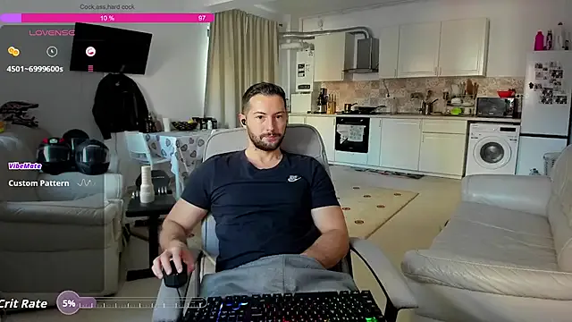 ZackFraser from StripChat is Freechat