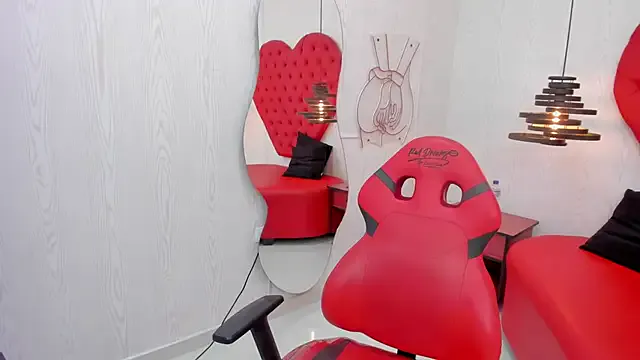 Zara_BBW from StripChat is Freechat