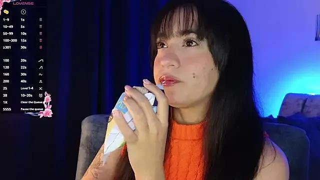 Girls: try live performances with matured performers, from dancing to quirks, in a variety of beautiful sex cams.