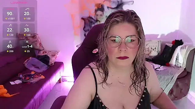 zehra_sanem from StripChat is Freechat